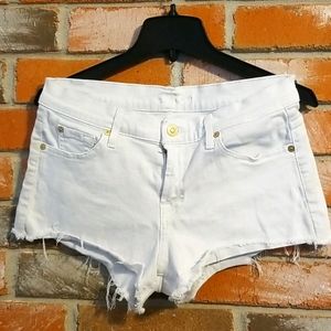 COPY - 7 for all mankind white shorts 28